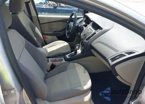 2014 Ford Focus Se из США, поврежденный, VIN 1FADP3K2XEL404562